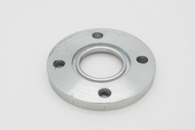 Slotted flange