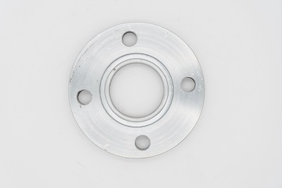 Slotted flange